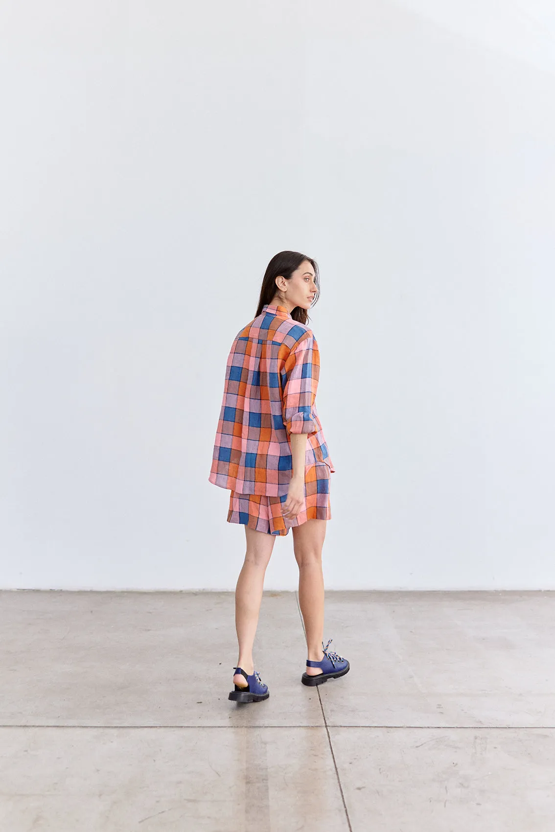 Checked Buttoned Linen Shirt