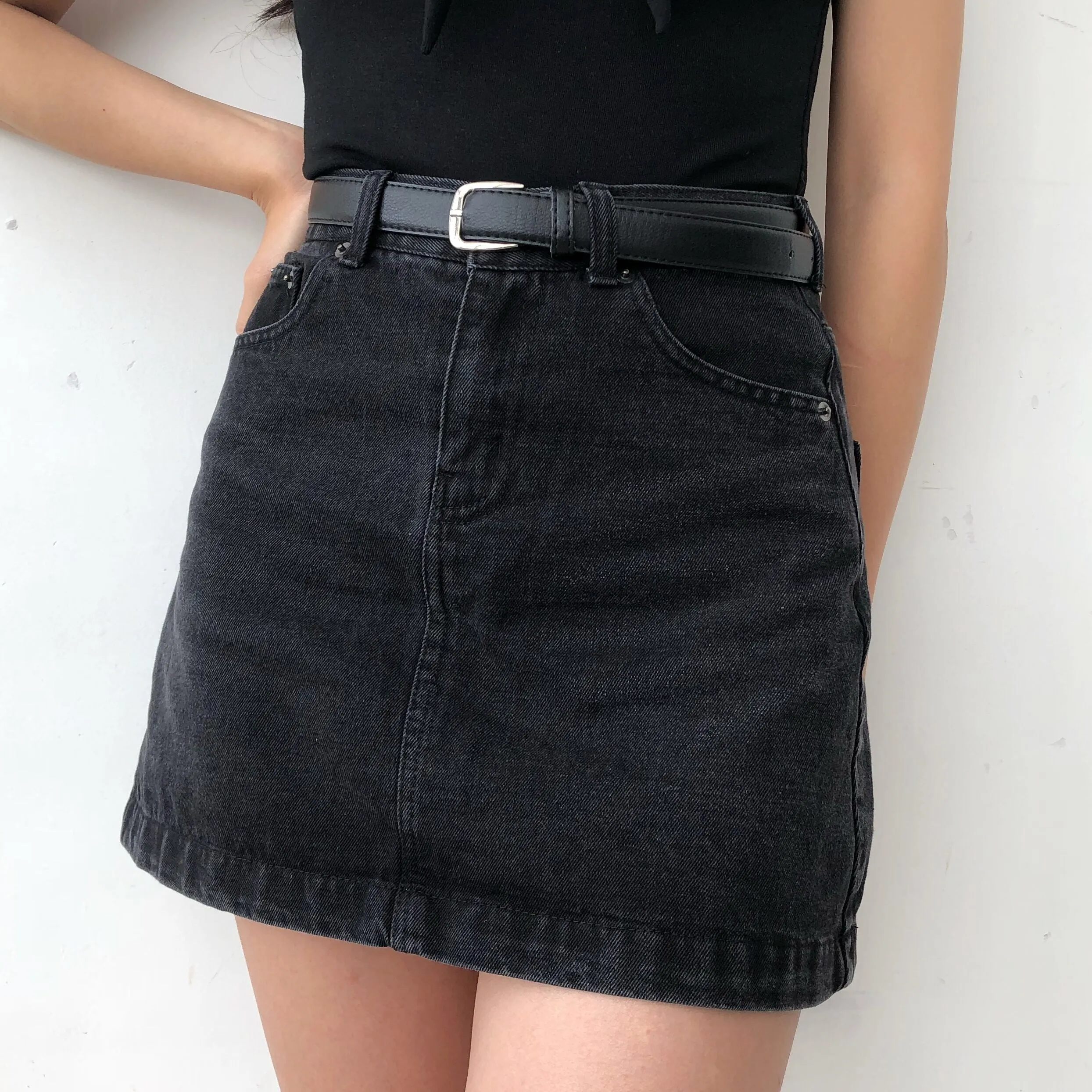 deanwangkt - Vintage Denim Skirt