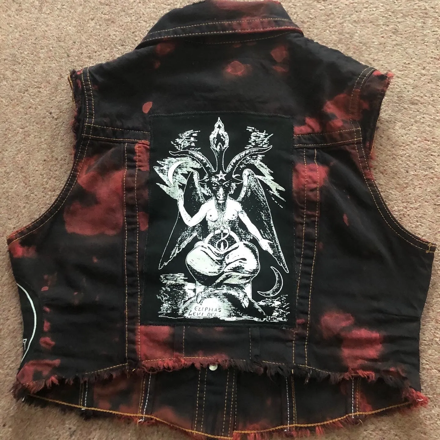 Satanic Jacket: Womens' Black 'n' Red Tie-Bleach Denim Cut-Off Pentagram Baphomet